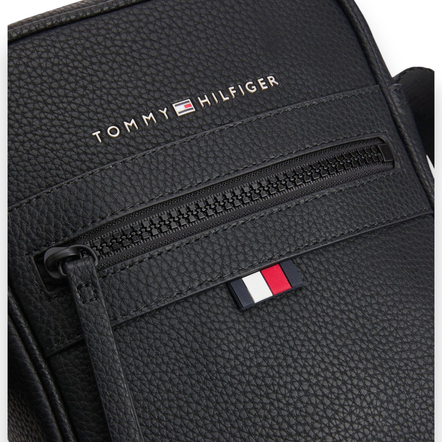 Tommy Hilfiger men's crossbody bag in black