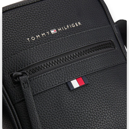 Tommy Hilfiger men's crossbody bag in black