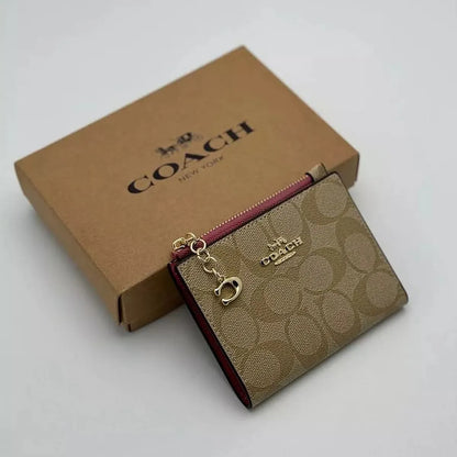 COACH Women’s Signature Canvas Card Holder 78002