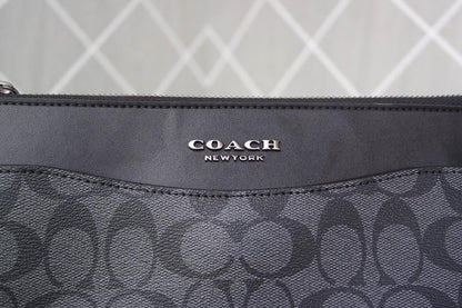 Coach Beckett slim pouch F91285