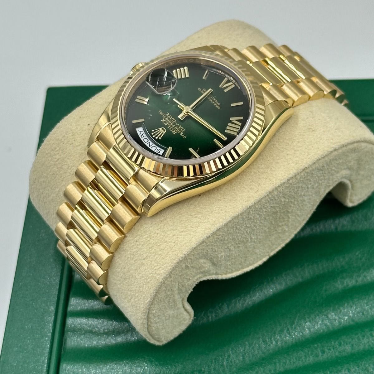 Rolex Day-Date Mirror Original Watch