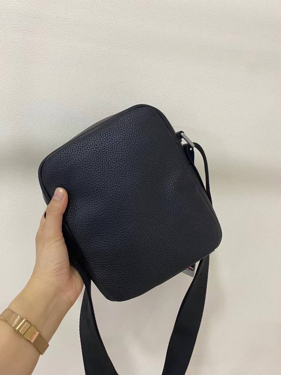 Tommy Hilfiger men's crossbody bag