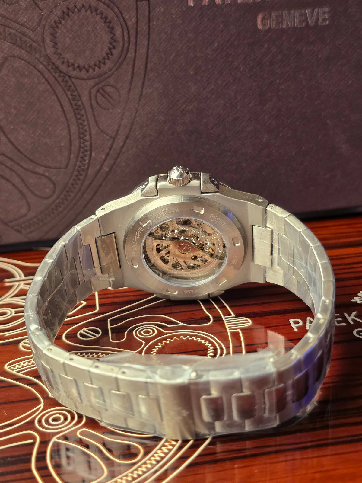 Patek Philippe Nautilus Mirror Original