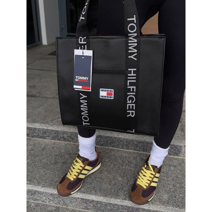 Tommy Hilfiger Black Women Handbag