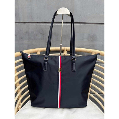 Tommy Hilfiger Navy Blue Women Handbag Aw0Aw113680Gy